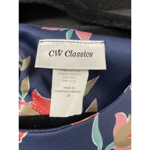 CW Classics Blue Multicolor Floral Blouse Size 2X Short Sleeve - Picture 4 of 12